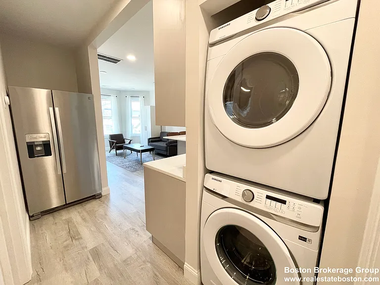 23 Newport St #2 — Photo 13