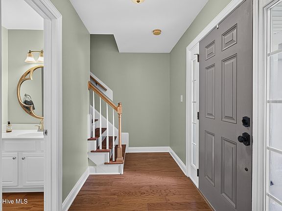 4th image of 204 Palm Cottage Drive
