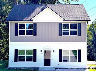 207 Freedom Dr, Albemarle, NC 28001