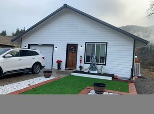 48388 Roaring Rapids Way, Oakridge, OR 97463