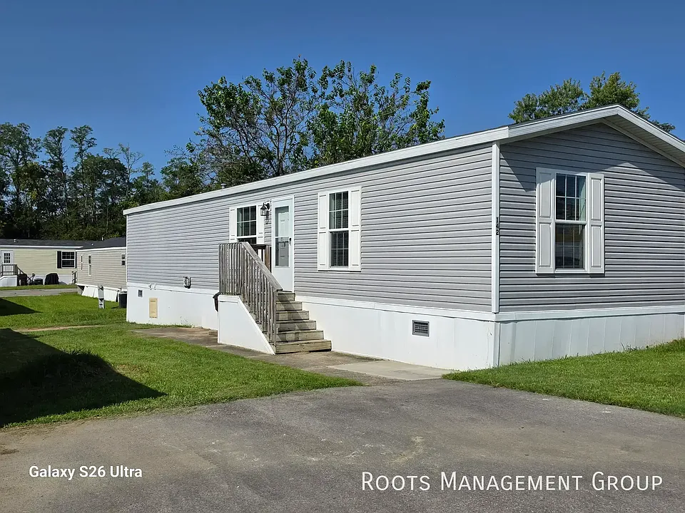 142 Dove Dr #142