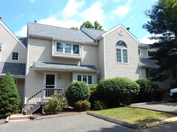 3 West Meadow Lane #4, Middletown, CT 06457