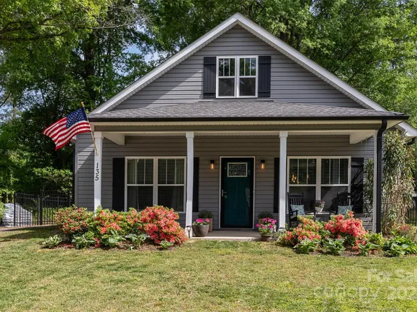 135 Westerwood Dr, Rock Hill, SC 29732