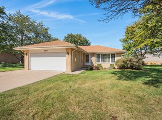 8832 Briarwood Ln, Orland Park, IL