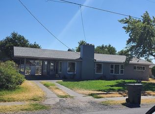 1150 W Poplar Ave, Hermiston, OR 97838