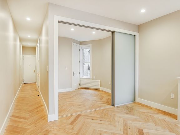 4th image of 182 Prospect Park W APT 15