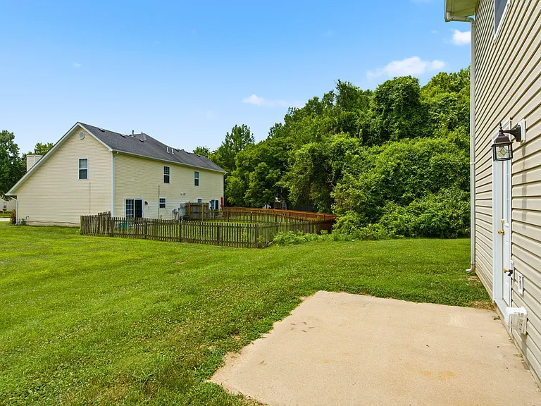 4404 Jeana Ct — Photo 26