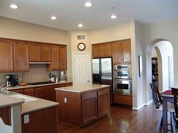 4th image of 16746 Prairie Fawn Ct