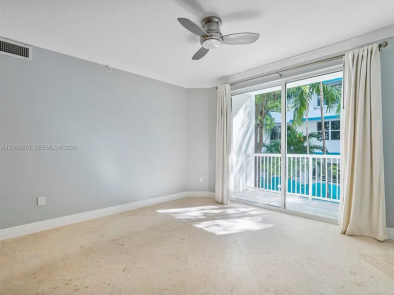 9172 Collins Ave #216 — Photo 6