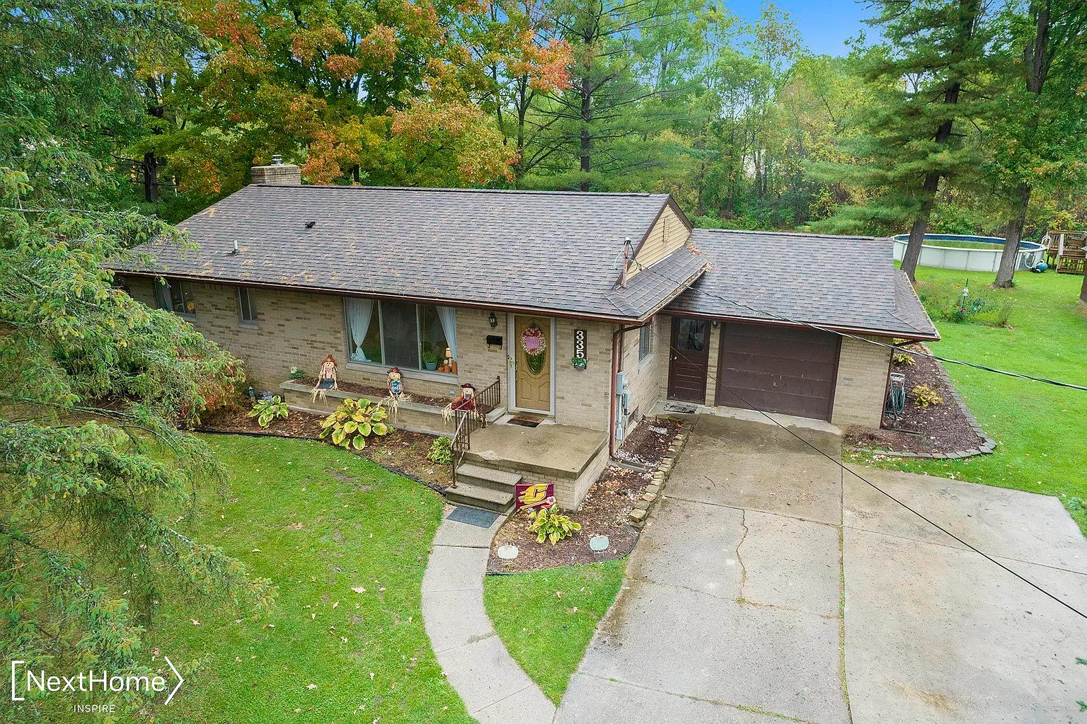 335 Walnut St photo 1