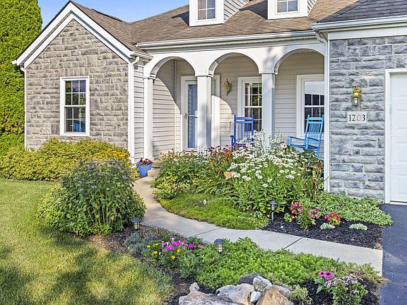 4th image of 1203 Winding Creek Ln