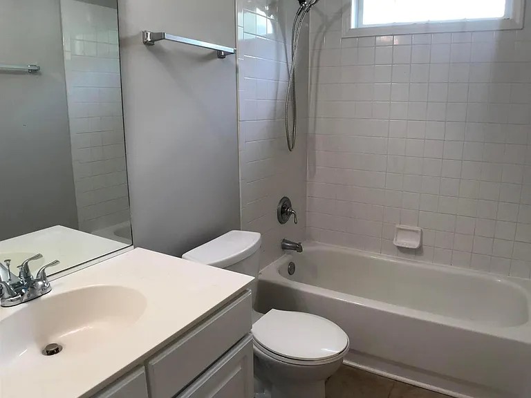 114 Hidden Rock Ct — Photo 20
