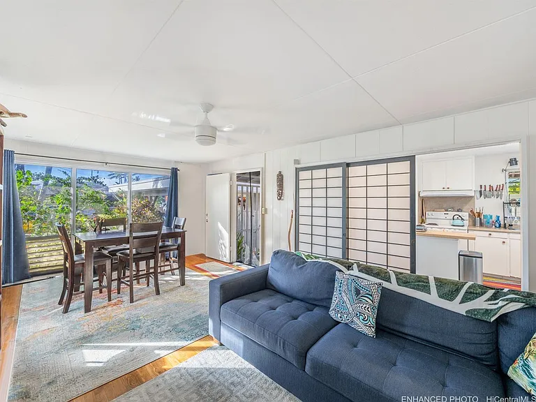 529 Kawainui St — Photo 2