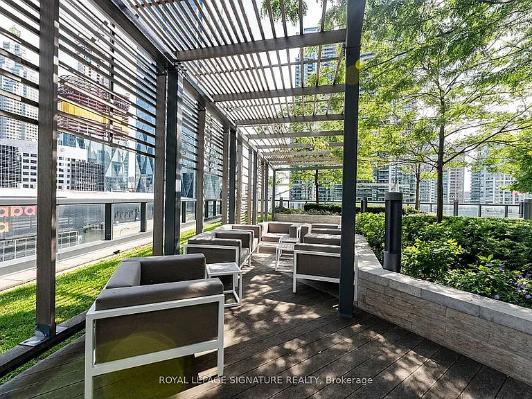 88 Harbour St #2108 — Photo 25