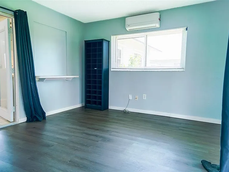 3139 Iverson St — Photo 9