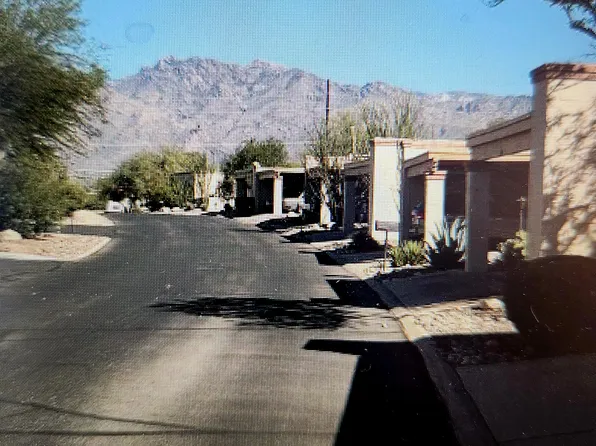 2710 N Cloverland Ave, Tucson, AZ 85712