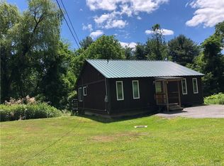 46 Hoskins Rd, Bloomfield, CT 06002