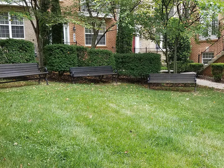 523 Pelican Ave — Photo 37