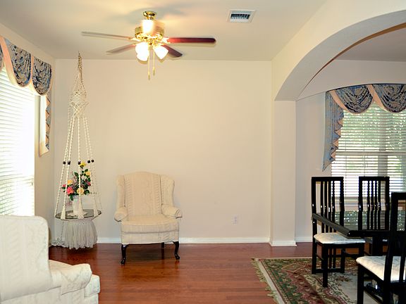 4th image of 15529 Fisher Island Dr