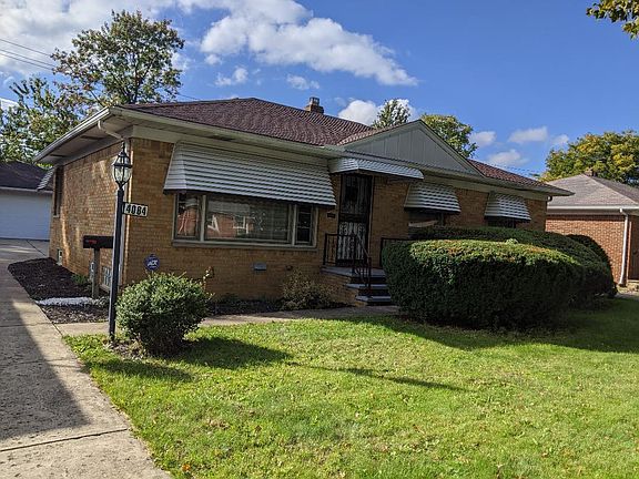 Side Angle - Front of House