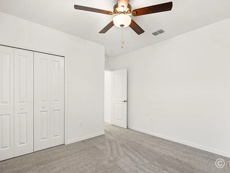 2881 Silver Scallop Loop — Photo 19