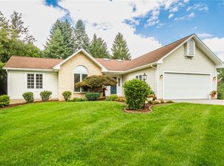1 Westin Ct, Pittsford, NY 14534