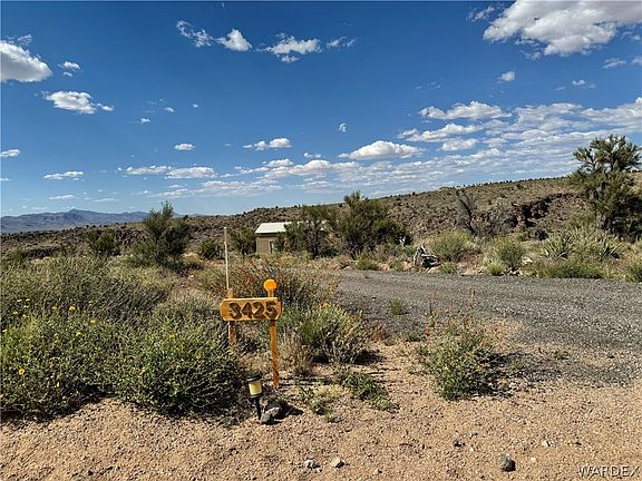 2nd image of 3425 E Saddlebag Drive