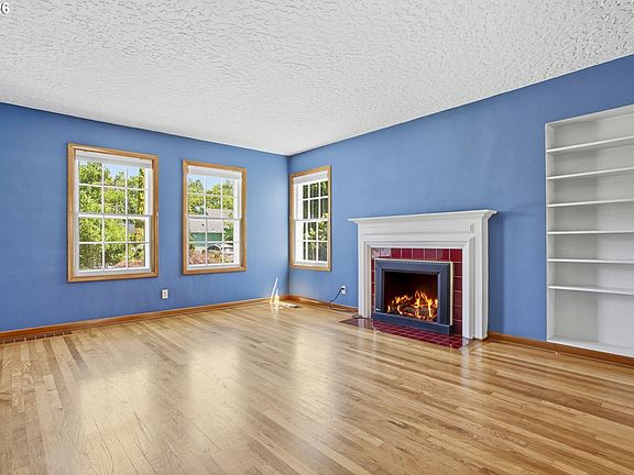 5th image of 7051 N Dwight Ave