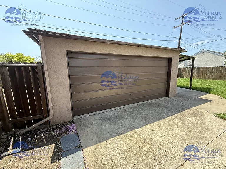 4236 Corinth St — Photo 27