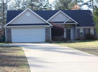 162 Woodlands Dr, Jackson, GA