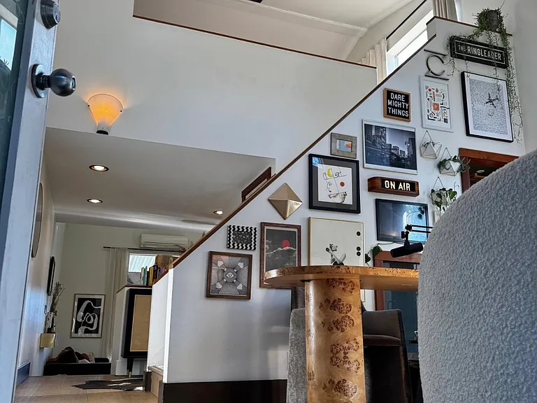 560 Westminster Ave #2 — Photo 1