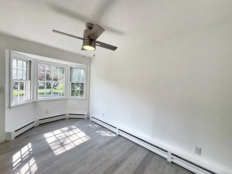 21 Avenue B #A — Photo 6