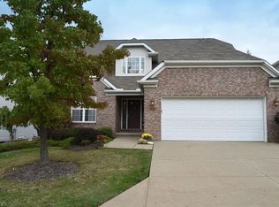 1095 Villa Lago Dr, Macedonia, OH 44056