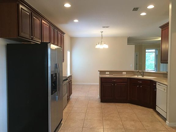 3rd image of 5042 Tempic Dr
