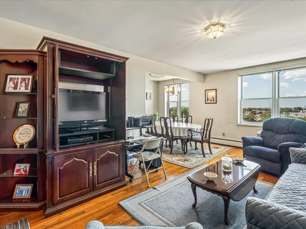 151-05 Cross Island Parkway image 19 of 20