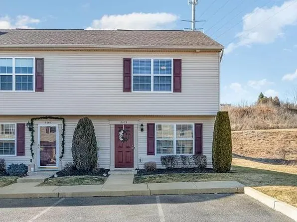 2109 Quail Hollow Dr, Mechanicsburg, PA 17055