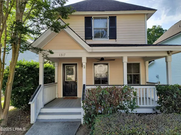 1317 Broad St, Beaufort, SC 29902