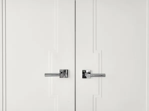 138 East 50th Street image 57 of 69