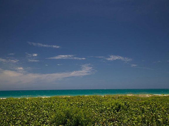5th image of 1450 Ocean Dr #1B