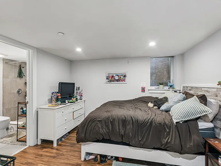 1124 N 3rd St #1 — Photo 21