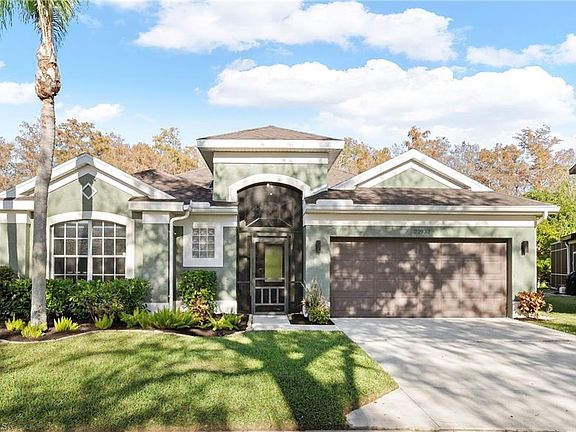 3rd image of 22932 Forest Ridge DR