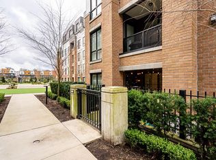 20052 83a Ave #102, Langley, BC V2Y 3P4