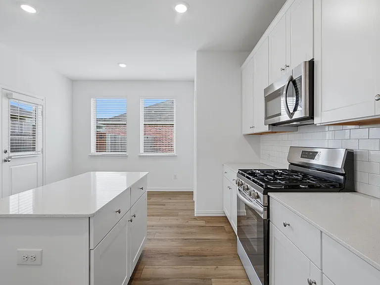 1312 Pistachio Dr — Photo 15