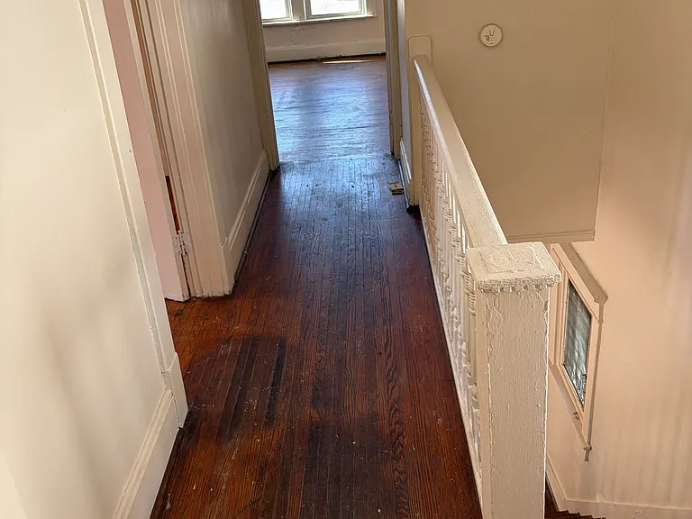 342 W Main St — Photo 7