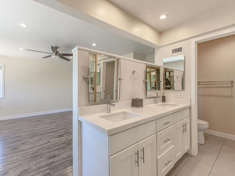 738 Galaxy Heights Dr — Photo 19