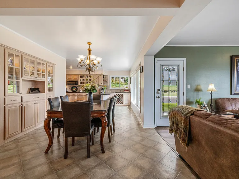 525 Mesa St — Photo 11