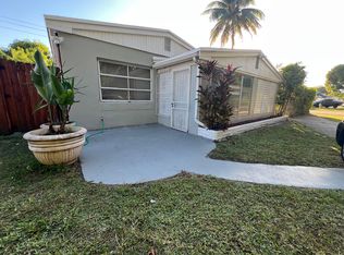 1300 NE 183rd St, North Miami Beach, FL 33179