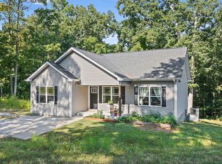 638 Hillview Rd, Dickson, TN 37055