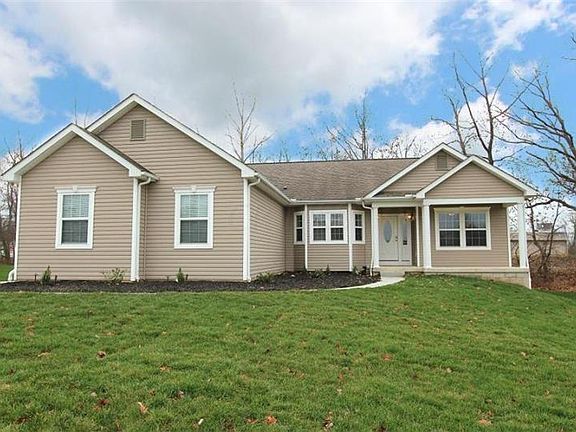 3rd image of 17 Voelker Dr