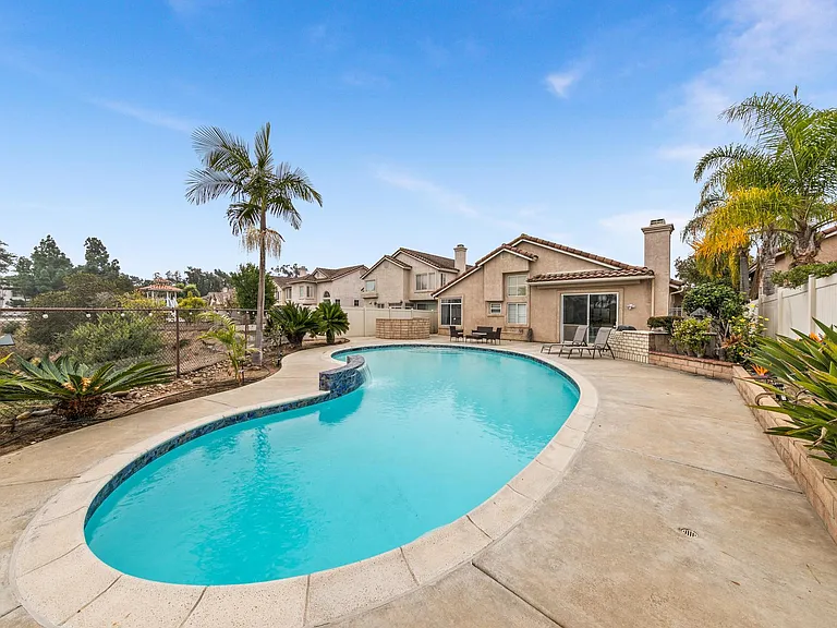 11669 Frames Port Pl — Photo 47